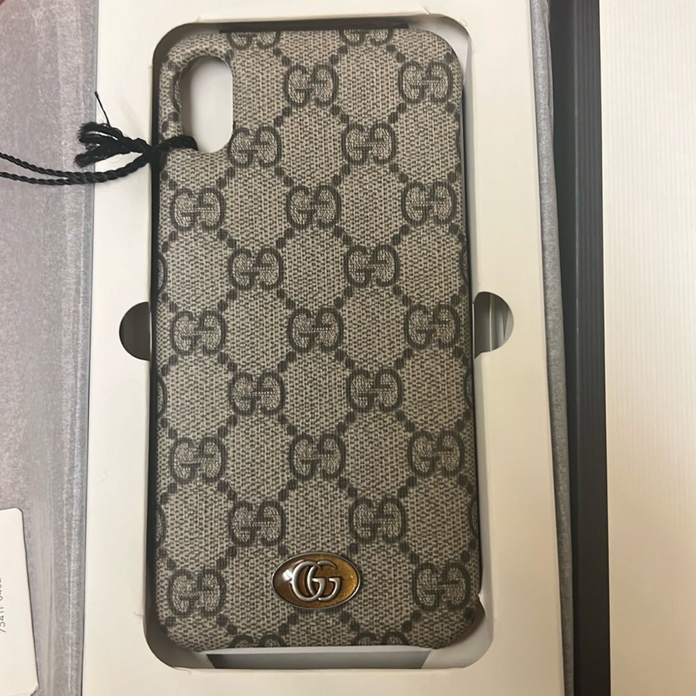 GUCCI SUPREME OPHIDIA IPHONE X/XS CASE-New in Box. Stunning Case.Excellent Price